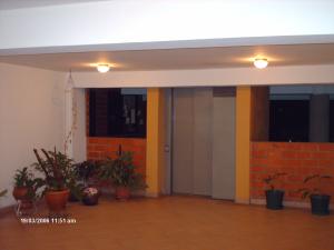 EILEEN CASTILLO Apartamento Venta Maracay San Jacinto FLEXMLS-08-2237