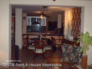 EILEEN CASTILLO Apartamento En Venta En Maracay - San Jacinto Código FLEX: 08-2240 No.4