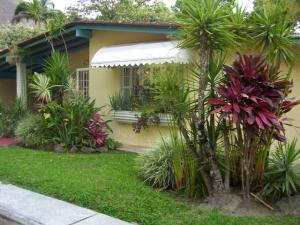 OSMAR GOMEZ Casa En Venta En Maracay - El Castaño C&oacute;digo FLEX: 08-2289