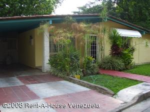 DAHYANA LUGO V-09650795-6 Casa En Venta En Maracay - El Castaño C&oacute;digo FLEX: 08-2289 No.2