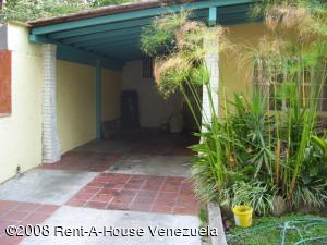 DAHYANA LUGO V-09650795-6 Casa En Venta En Maracay - El Castaño C&oacute;digo FLEX: 08-2289 No.3
