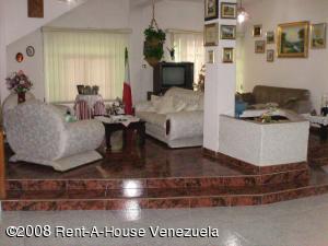 EILEEN CASTILLO Casa En Venta En Maracay - El Toro de Las Delicias C&oacute;digo FLEX: 08-2377 No.3