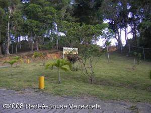 GICELA MORA Terreno  Venta Guarenas Chalet Ville FLEXMLS-08-2661