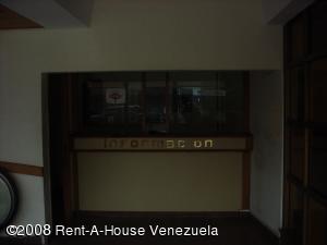 Alquiler - Comercial En Maracaibo - 5 de Julioimage fachada RAH:08-3165