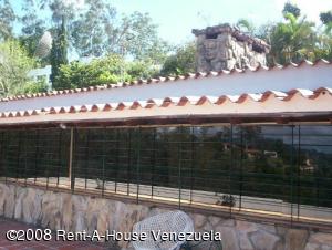 ARIADNA BOUQUETT MORENO Casa Venta Caracas La Lagunita Country Club FLEXMLS-08-3227