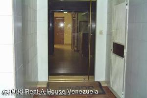 MASTER INTERNATIONAL Oficina en Venta en Puerto La Cruz en Puerto La Cruz Código: 08-3726 No.1