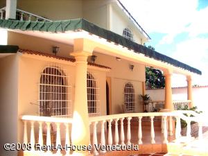 EILEEN CASTILLO Casa En Venta En Maracay - El Castaño C&oacute;digo FLEX: 08-3767