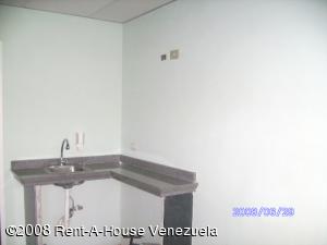 EILEEN CASTILLO Local Comercial En Venta En Turmero - Zona Centro Código FLEX: 08-3932 No.3