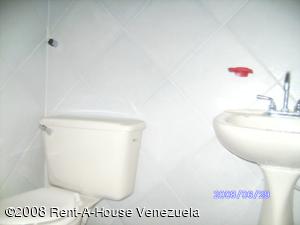EILEEN CASTILLO Local Comercial En Venta En Turmero - Zona Centro Código FLEX: 08-3932 No.6