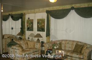 SORVELY SANCHEZ Casa En Venta En Valencia - La Trigaleña C&oacute;digo FLEX: 08-3996 No.8