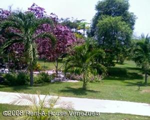 EILEEN CASTILLO Terreno Comercial En Venta En Choroni - Sector El Portete Código FLEX: 08-4262 No.4