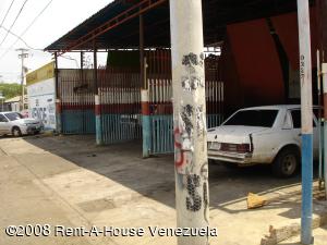 WENDY URDANETA Terreno Residencial En Venta En Maracaibo - Avenida Bella Vista C&oacute;digo FLEX: 08-4266 No.3