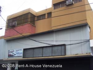 DAHYANA LUGO V-09650795-6 Edificio En Venta En Maracay - El Centro C&oacute;digo FLEX: 08-4360 No.1