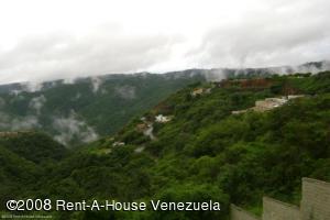 IVANA MASSIMINI Casa En Venta En Caracas - Bosques de la Lagunita C&oacute;digo FLEX: 08-4362