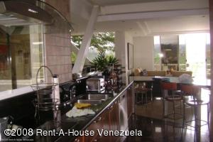 IVANA MASSIMINI Casa En Venta En Caracas - Bosques de la Lagunita C&oacute;digo FLEX: 08-4362 No.9