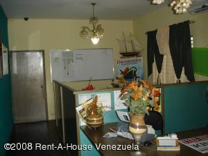 INMUEBLES  KSAMAR C.A. Galpon - Deposito en Venta en Los Haticos en Maracaibo C&oacute;digo: 08-4477 No.2