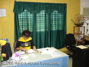 INMUEBLES  KSAMAR C.A. Galpon - Deposito en Venta en Los Haticos en Maracaibo C&oacute;digo: 08-4477 No.3