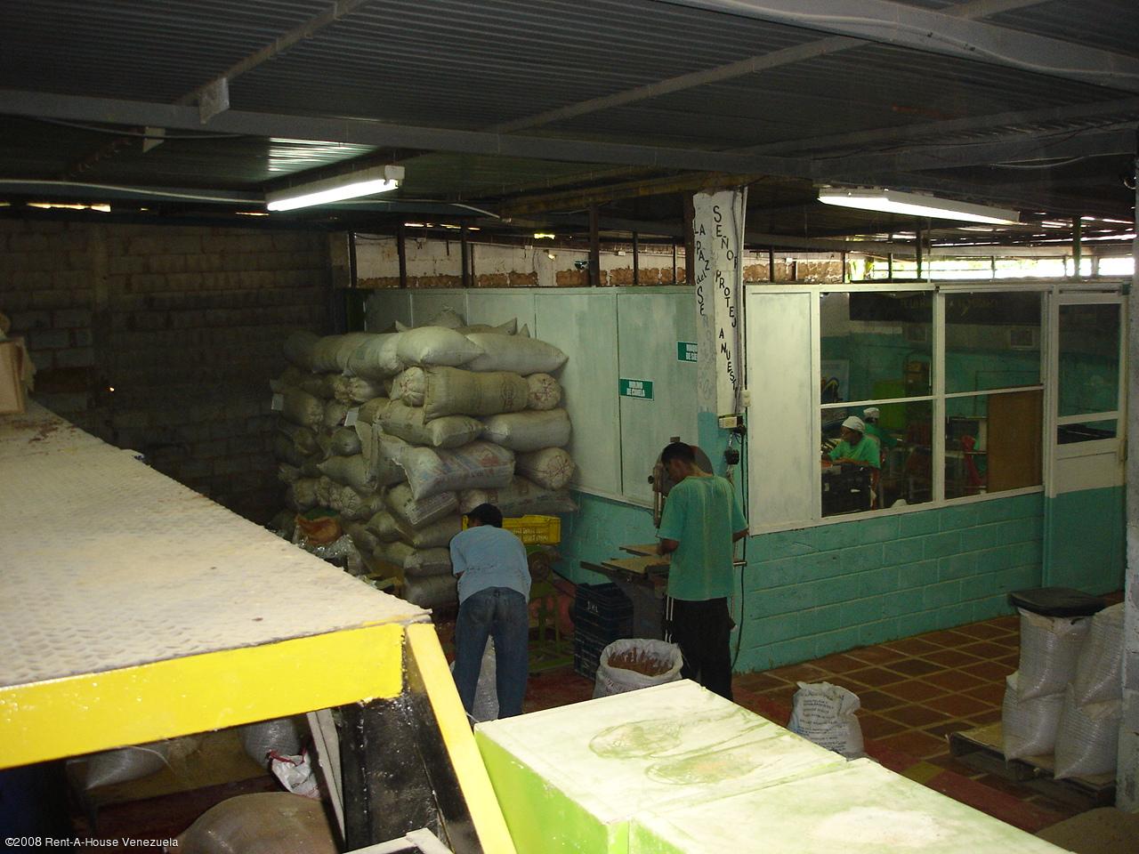 ANGEL PINTON Galpon - Deposito en Venta en Los Haticos en Maracaibo Código: 08-4477 No.8