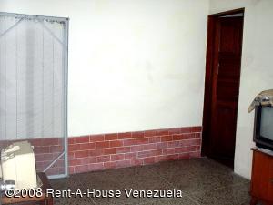 YOSELYN BOGIER Casa En Venta En Maracay - El Centro C&oacute;digo FLEX: 08-4507 No.7