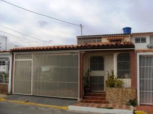 Casa / Venta / Cabudare / Parroquia Jos� Gregorio / FLEXMLS-08-4720