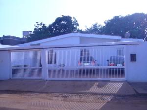 NELSON CASTELLANO CALDERA Casa Venta Maracaibo Cantaclaro FLEXMLS-08-4911