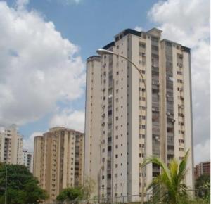 LUIS MONTENEGRO Rif V-02523213-1 Apartamento Venta Valencia Valles de Camoruco FLEXMLS-08-5014