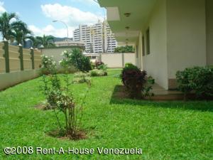 LISETH GONZALEZ Apartamento Venta Valencia Valles de Camoruco FLEXMLS-08-5014