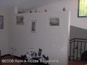 OSMAR GOMEZ Casa En Venta En Maracay - El Castaño C&oacute;digo FLEX: 08-5275 No.8