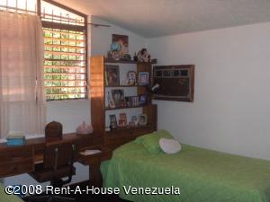OSMAR GOMEZ Casa En Venta En Maracay - El Castaño C&oacute;digo FLEX: 08-5275 No.9