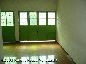 EILEEN CASTILLO Casa En Venta En Maracay - Zona Centro C&oacute;digo FLEX: 08-6165 No.1