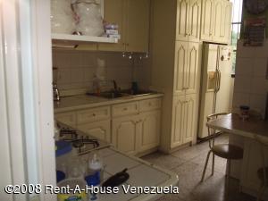 MARIA ALBA GIORDANO Edificio En Venta En Valencia - La Ceiba C&oacute;digo FLEX: 08-6570 No.4
