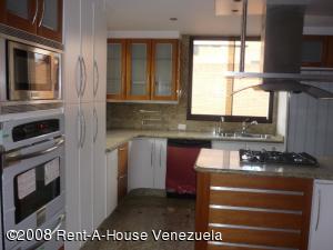 NURIA ROCAS Apartamento En Venta En Caracas - Campo Alegre C&oacute;digo FLEX: 08-6016 No.8
