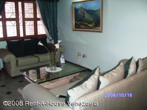 EILEEN CASTILLO Casa En Venta En Turmero - La Mantuana C&oacute;digo FLEX: 08-7076 No.4