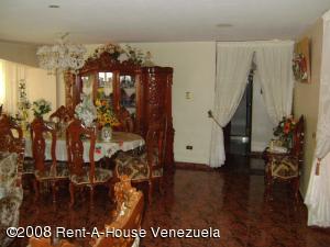 DAHYANA LUGO V-09650795-6 Apartamento En Venta En Maracay - El Centro C&oacute;digo FLEX: 08-7185 No.9