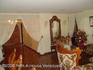 DAHYANA LUGO V-09650795-6 Apartamento En Venta En Maracay - El Centro C&oacute;digo FLEX: 08-7185 No.5