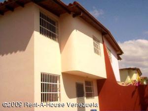 EILEEN CASTILLO Casa En Venta En Intercomunal Maracay-turmero - Intercomunal Turmero Maracay Código FLEX: 09-101 No.1