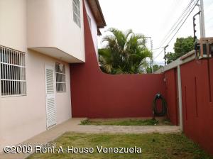 EILEEN CASTILLO Casa En Venta En Intercomunal Maracay-turmero - Intercomunal Turmero Maracay Código FLEX: 09-101 No.2