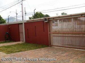 EILEEN CASTILLO Casa En Venta En Intercomunal Maracay-turmero - Intercomunal Turmero Maracay Código FLEX: 09-101 No.3
