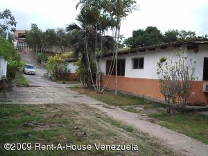 MARIA ALBA GIORDANO Casa En Venta En Valencia - Guataparo Country Club C&oacute;digo FLEX: 09-348 No.6