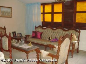 MARIA ALBA GIORDANO Casa En Venta En Valencia - Terrazas de los Nisperos C&oacute;digo FLEX: 09-1692 No.3