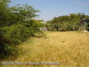 ISABEL BARRIOS Terreno Comercial En Venta En Maracaibo - Circunvalacion Uno C&oacute;digo FLEX: 09-1717 No.4