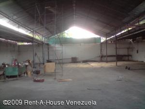 MARIA ALBA GIORDANO Galpon - Deposito Venta Municipio Diego Ibarra Mariara FLEXMLS-09-1998
