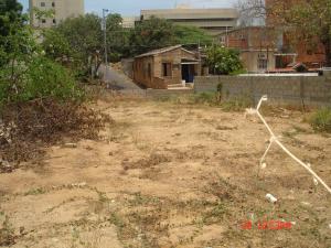 URDANETAYRODRIGUEZ Terreno  Venta Maracaibo Avenida El Milagro FLEXMLS-09-2022