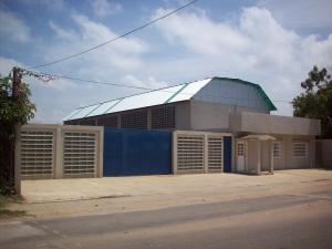 INMUEBLES  KSAMAR C.A. Galpon-Deposito En Venta En Ciudad Ojeda - La N C&oacute;digo FLEX: 09-2555