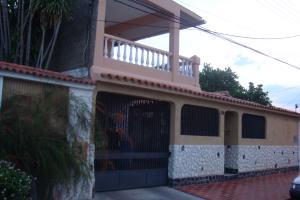 EILEEN CASTILLO Casa Venta Cagua Corinsa FLEXMLS-09-2565
