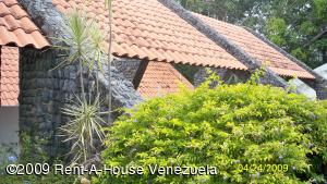 FRANQUICIA COMERCIAL GARIBALDI VALENCIA. Alquiler y venta de inmuebles a nivel nacional. Casa En Venta En Valencia - Guataparo Country Club C&oacute;digo FLEX: 09-2641 No.3