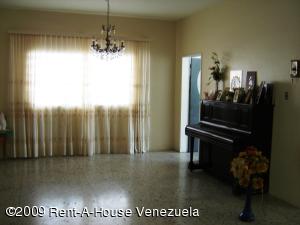 OSMAR GOMEZ Casa En Venta En Maracay - El Limon C&oacute;digo FLEX: 09-2770 No.4