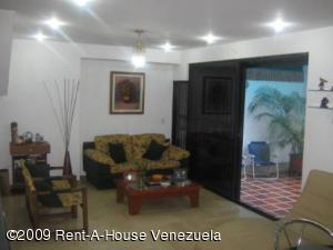 NURIA ROCAS Apartamento En Venta En Caracas - Campo Alegre C&oacute;digo FLEX: 09-2930 No.2