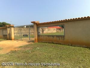 REAL & BUSINESS BROKER&acute;S C.A Terreno Comercial En Venta En Ciudad Ojeda - Tamare C&oacute;digo FLEX: 09-3214 No.7