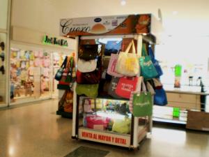 MASTER INTERNATIONAL Local Comercial En Venta En Maracay - Las Delicias C&oacute;digo FLEX: 09-3312